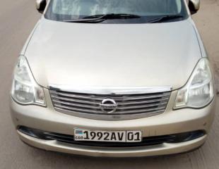 NISSAN BLUEBIRD